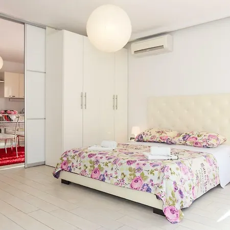 Gostinjska kuća & Ddd2 4*