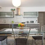 & Ddd2 Gostinjska kuća 4*