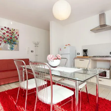 ゲストハウス & Ddd2